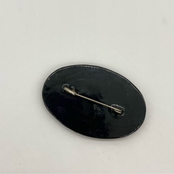 Russian Vintage Floral Hand Painted Oval Brooch - Picture 3 of 4